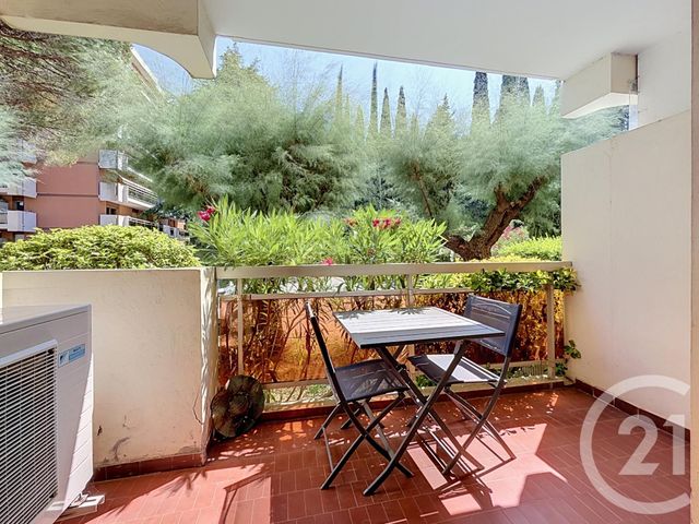 Appartement F3 à vendre - 3 pièces - 67.2 m2 - ST RAPHAEL - 83 - PROVENCE-ALPES-COTE-D-AZUR - Century 21 Sud Habitat