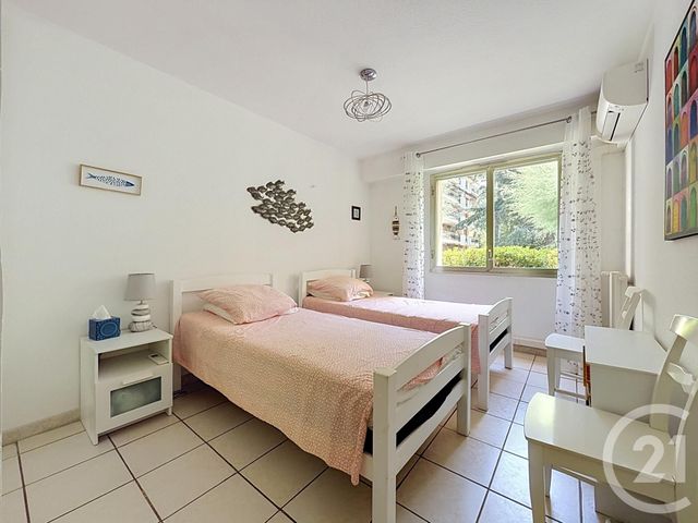 Appartement F3 à vendre - 3 pièces - 67.2 m2 - ST RAPHAEL - 83 - PROVENCE-ALPES-COTE-D-AZUR - Century 21 Sud Habitat