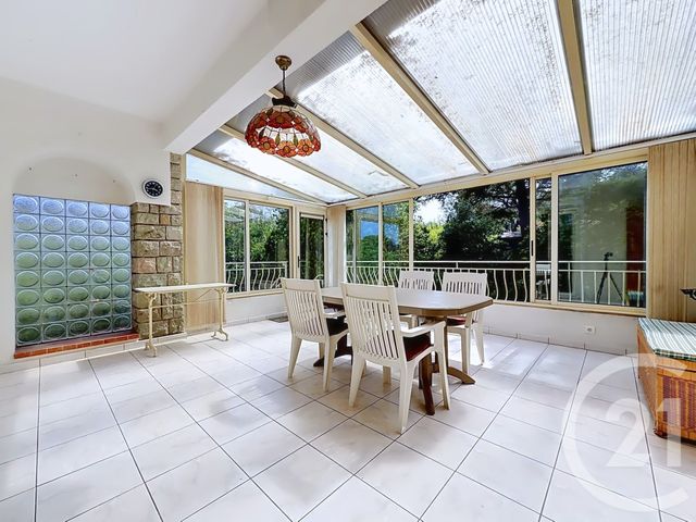 maison à vendre - 5 pièces - 165.27 m2 - ST RAPHAEL - 83 - PROVENCE-ALPES-COTE-D-AZUR - Century 21 Sud Habitat