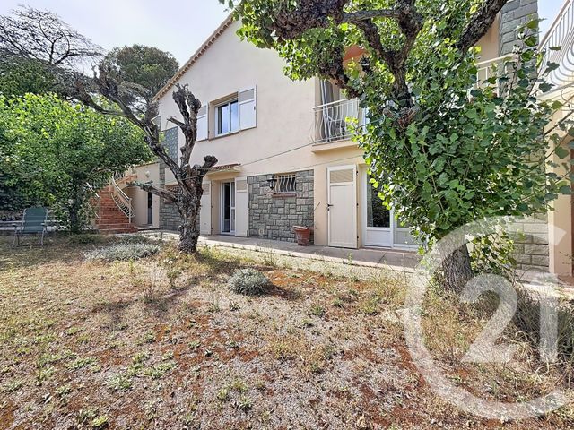 maison à vendre - 5 pièces - 165.27 m2 - ST RAPHAEL - 83 - PROVENCE-ALPES-COTE-D-AZUR - Century 21 Sud Habitat