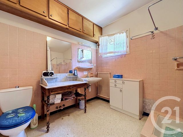 maison à vendre - 5 pièces - 165.27 m2 - ST RAPHAEL - 83 - PROVENCE-ALPES-COTE-D-AZUR - Century 21 Sud Habitat