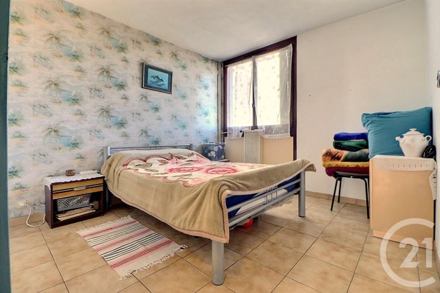 Appartement F4 à vendre - 4 pièces - 83.95 m2 - FREJUS - 83 - PROVENCE-ALPES-COTE-D-AZUR - Century 21 Sud Habitat