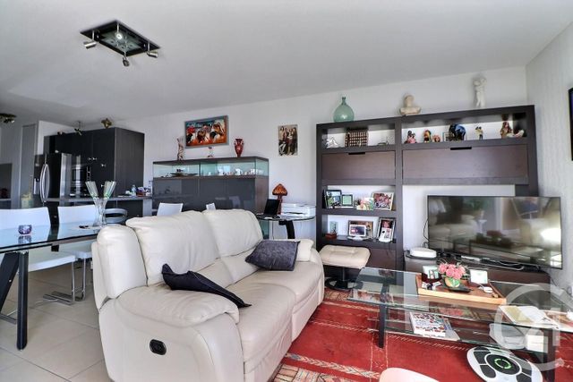 Appartement T4 à vendre - 4 pièces - 86.25 m2 - ST RAPHAEL - 83 - PROVENCE-ALPES-COTE-D-AZUR - Century 21 Sud Habitat