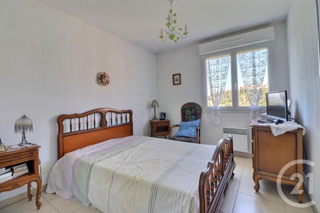 Appartement T4 à vendre - 4 pièces - 86.25 m2 - ST RAPHAEL - 83 - PROVENCE-ALPES-COTE-D-AZUR - Century 21 Sud Habitat