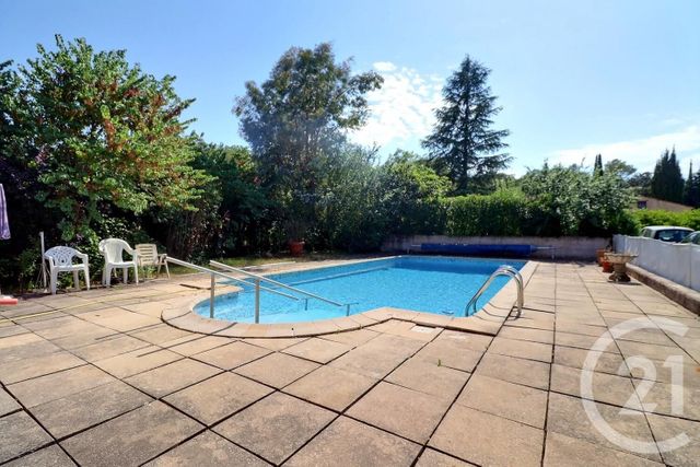 maison à vendre - 8 pièces - 190.0 m2 - FAYENCE - 83 - PROVENCE-ALPES-COTE-D-AZUR - Century 21 Sud Habitat