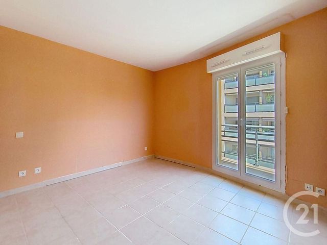 Appartement T4 à vendre - 4 pièces - 102.36 m2 - ST RAPHAEL - 83 - PROVENCE-ALPES-COTE-D-AZUR - Century 21 Sud Habitat