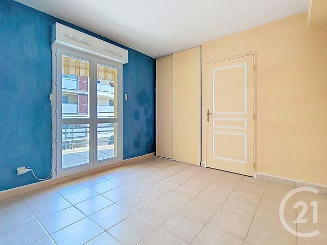 Appartement T4 à vendre - 4 pièces - 102.36 m2 - ST RAPHAEL - 83 - PROVENCE-ALPES-COTE-D-AZUR - Century 21 Sud Habitat