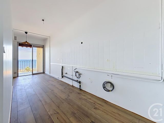 Appartement F3 à vendre - 3 pièces - 71.0 m2 - FREJUS - 83 - PROVENCE-ALPES-COTE-D-AZUR - Century 21 Sud Habitat