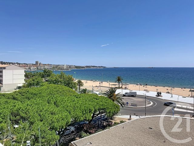 Appartement F3 à vendre - 3 pièces - 71.0 m2 - FREJUS - 83 - PROVENCE-ALPES-COTE-D-AZUR - Century 21 Sud Habitat