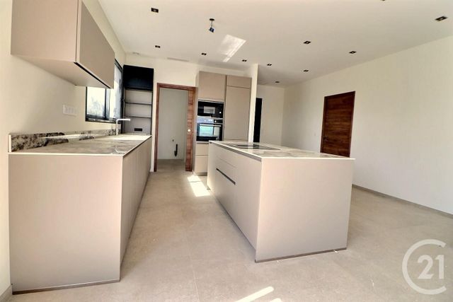 maison à vendre - 4 pièces - 154.0 m2 - LA MOTTE - 83 - PROVENCE-ALPES-COTE-D-AZUR - Century 21 Sud Habitat