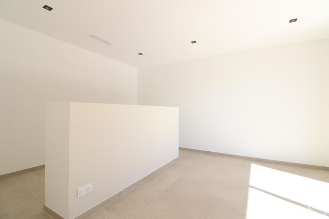 maison à vendre - 4 pièces - 154.0 m2 - LA MOTTE - 83 - PROVENCE-ALPES-COTE-D-AZUR - Century 21 Sud Habitat