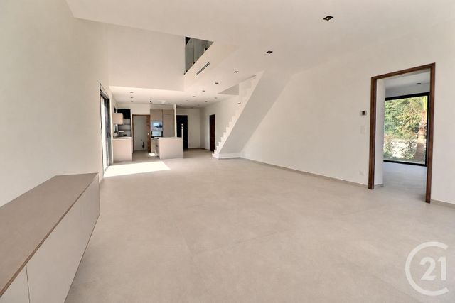 maison à vendre - 4 pièces - 154.0 m2 - LA MOTTE - 83 - PROVENCE-ALPES-COTE-D-AZUR - Century 21 Sud Habitat