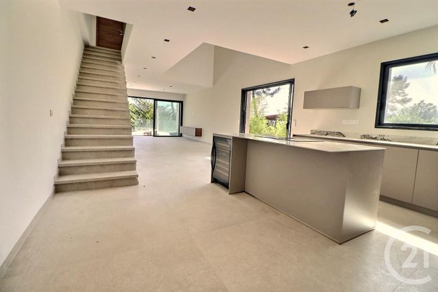 maison à vendre - 4 pièces - 154.0 m2 - LA MOTTE - 83 - PROVENCE-ALPES-COTE-D-AZUR - Century 21 Sud Habitat