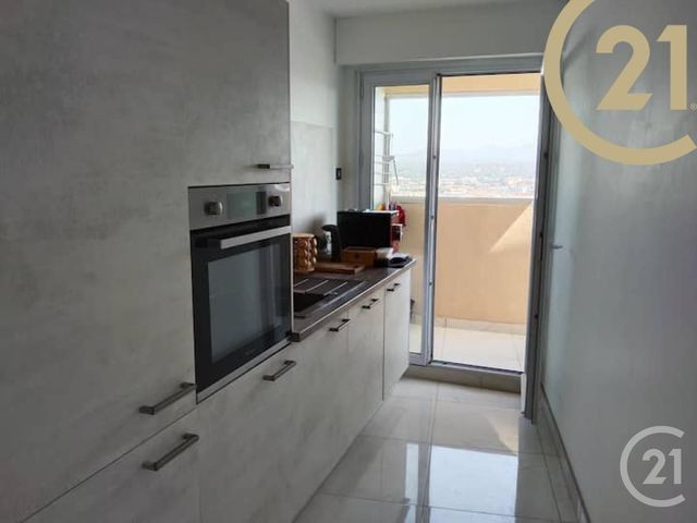 Appartement F2 à vendre - 2 pièces - 47.7 m2 - ST RAPHAEL - 83 - PROVENCE-ALPES-COTE-D-AZUR - Century 21 Sud Habitat