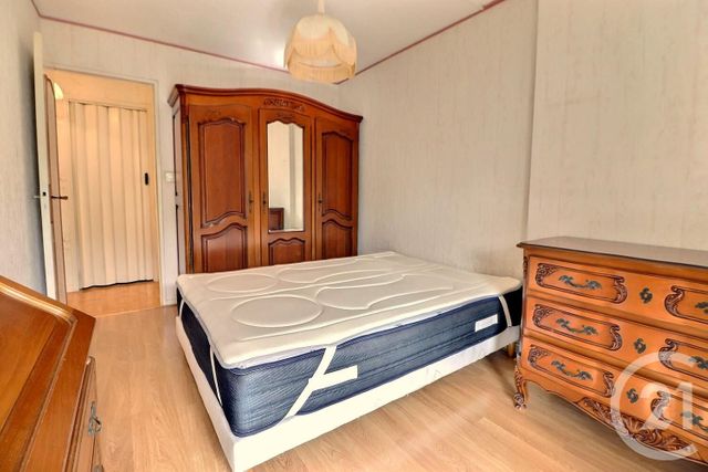 Appartement T3 à vendre - 3 pièces - 70.0 m2 - FREJUS - 83 - PROVENCE-ALPES-COTE-D-AZUR - Century 21 Sud Habitat