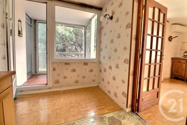 Appartement T3 à vendre - 3 pièces - 70.0 m2 - FREJUS - 83 - PROVENCE-ALPES-COTE-D-AZUR - Century 21 Sud Habitat