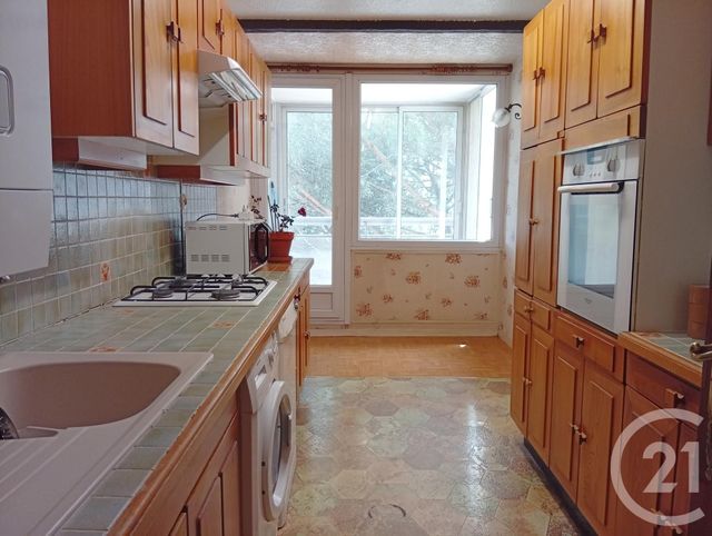 Appartement T3 à vendre - 3 pièces - 70.0 m2 - FREJUS - 83 - PROVENCE-ALPES-COTE-D-AZUR - Century 21 Sud Habitat