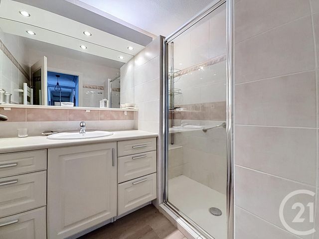 Appartement à vendre - 3 pièces - 74.9 m2 - FREJUS - 83 - PROVENCE-ALPES-COTE-D-AZUR - Century 21 Sud Habitat