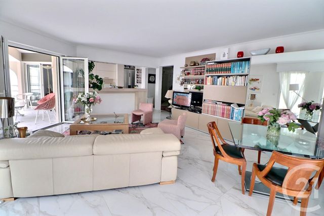 Appartement à vendre - 3 pièces - 95.0 m2 - ST RAPHAEL - 83 - PROVENCE-ALPES-COTE-D-AZUR - Century 21 Sud Habitat