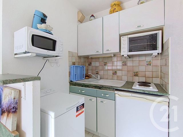 Appartement à vendre - 2 pièces - 23.62 m2 - ST RAPHAEL - 83 - PROVENCE-ALPES-COTE-D-AZUR - Century 21 Sud Habitat