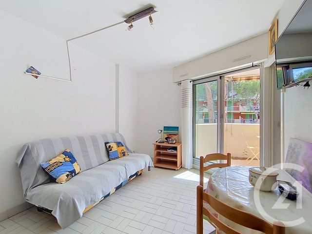 Appartement à vendre - 2 pièces - 23.62 m2 - ST RAPHAEL - 83 - PROVENCE-ALPES-COTE-D-AZUR - Century 21 Sud Habitat