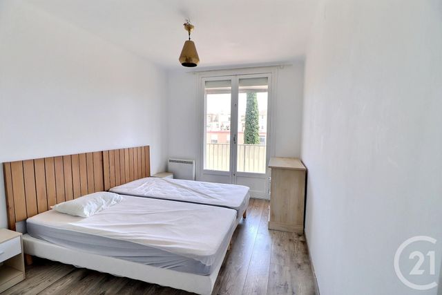 Appartement T3 à vendre - 3 pièces - 51.69 m2 - ST RAPHAEL - 83 - PROVENCE-ALPES-COTE-D-AZUR - Century 21 Sud Habitat