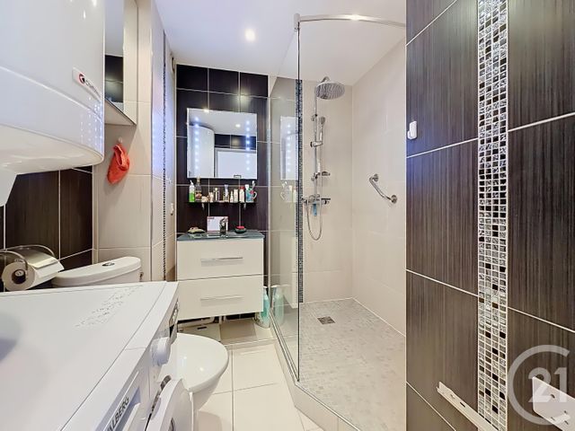 Appartement Studio à vendre - 1 pièce - 31.12 m2 - ST RAPHAEL - 83 - PROVENCE-ALPES-COTE-D-AZUR - Century 21 Sud Habitat