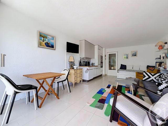 Appartement Studio à vendre - 1 pièce - 31.12 m2 - ST RAPHAEL - 83 - PROVENCE-ALPES-COTE-D-AZUR - Century 21 Sud Habitat