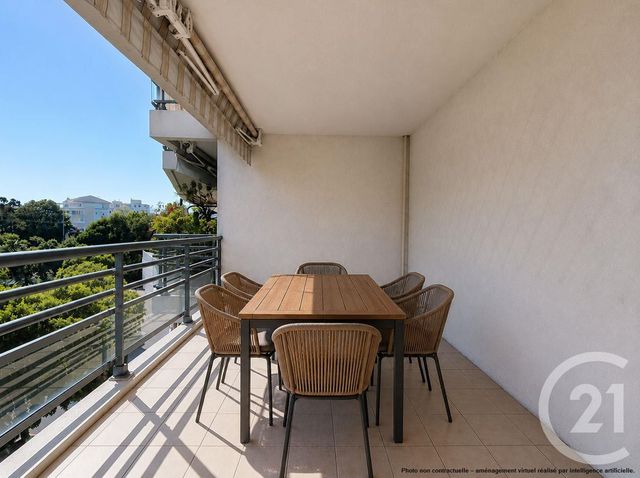 Appartement T4 à vendre - 4 pièces - 102.36 m2 - ST RAPHAEL - 83 - PROVENCE-ALPES-COTE-D-AZUR - Century 21 Sud Habitat