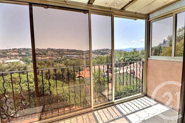 maison à vendre - 3 pièces - 74.3 m2 - ST RAPHAEL - 83 - PROVENCE-ALPES-COTE-D-AZUR - Century 21 Sud Habitat