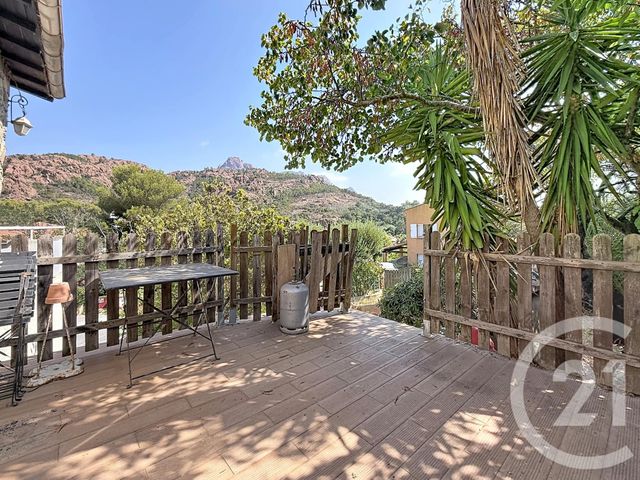 maison à vendre - 3 pièces - 54.24 m2 - ST RAPHAEL - 83 - PROVENCE-ALPES-COTE-D-AZUR - Century 21 Sud Habitat