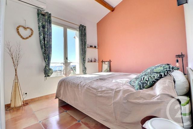 maison à vendre - 4 pièces - 97.94 m2 - LES ISSAMBRES - 83 - PROVENCE-ALPES-COTE-D-AZUR - Century 21 Sud Habitat