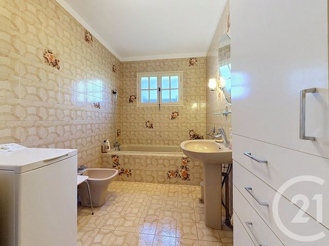 maison à vendre - 6 pièces - 160.0 m2 - ST RAPHAEL - 83 - PROVENCE-ALPES-COTE-D-AZUR - Century 21 Sud Habitat