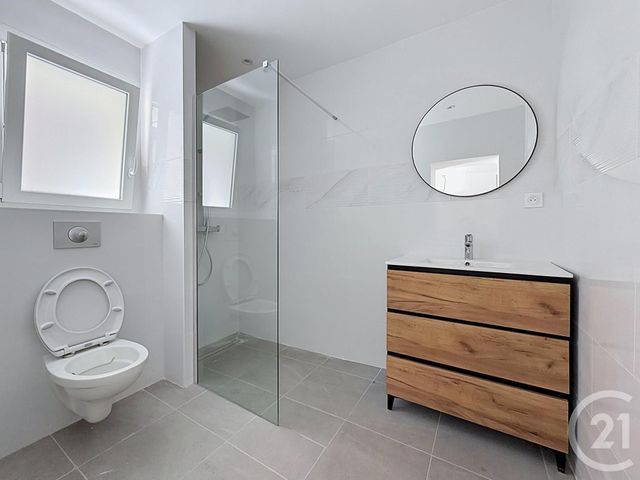Appartement F2 à vendre - 2 pièces - 35.0 m2 - ST RAPHAEL - 83 - PROVENCE-ALPES-COTE-D-AZUR - Century 21 Sud Habitat