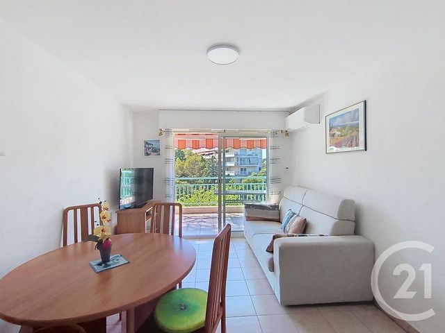 Appartement T2 à vendre - 2 pièces - 30.66 m2 - ST RAPHAEL - 83 - PROVENCE-ALPES-COTE-D-AZUR - Century 21 Sud Habitat
