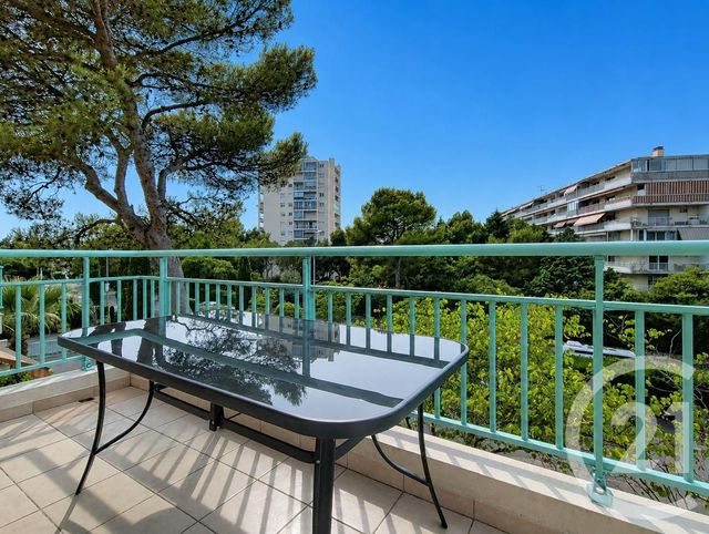 Appartement T2 à vendre - 2 pièces - 30.66 m2 - ST RAPHAEL - 83 - PROVENCE-ALPES-COTE-D-AZUR - Century 21 Sud Habitat