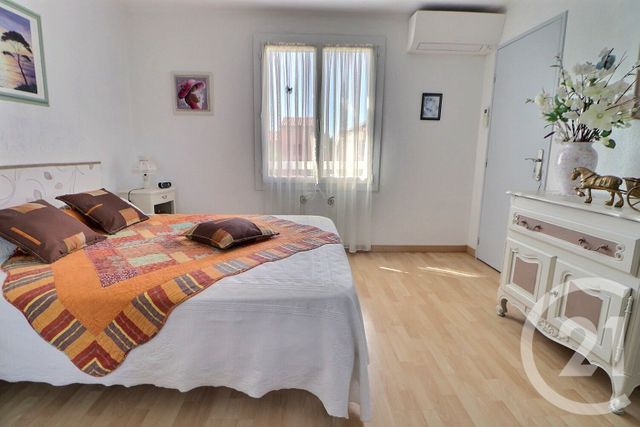 Appartement T3 à vendre - 3 pièces - 69.75 m2 - FREJUS - 83 - PROVENCE-ALPES-COTE-D-AZUR - Century 21 Sud Habitat