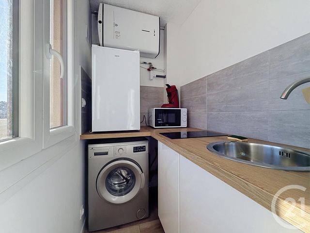 Appartement Studio à vendre - 1 pièce - 17.6 m2 - FREJUS - 83 - PROVENCE-ALPES-COTE-D-AZUR - Century 21 Sud Habitat
