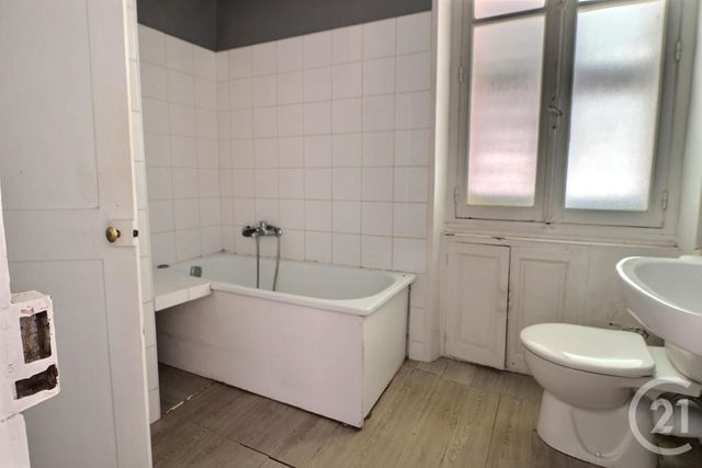immeuble à vendre - 163.5 m2 - FREJUS - 83 - PROVENCE-ALPES-COTE-D-AZUR - Century 21 Sud Habitat