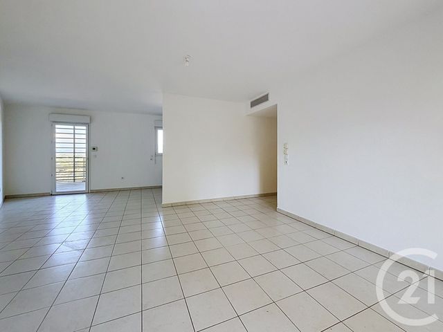 Appartement T3 à vendre - 3 pièces - 70.46 m2 - ST RAPHAEL - 83 - PROVENCE-ALPES-COTE-D-AZUR - Century 21 Sud Habitat