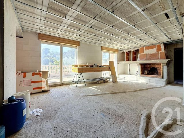 maison à vendre - 5 pièces - 223.0 m2 - ST RAPHAEL - 83 - PROVENCE-ALPES-COTE-D-AZUR - Century 21 Sud Habitat