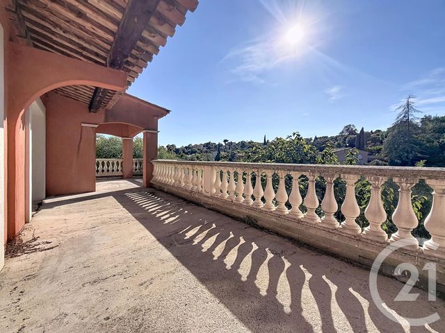 maison à vendre - 5 pièces - 223.0 m2 - ST RAPHAEL - 83 - PROVENCE-ALPES-COTE-D-AZUR - Century 21 Sud Habitat