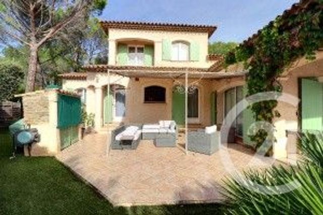 maison à vendre - 5 pièces - 156.6 m2 - FREJUS - 83 - PROVENCE-ALPES-COTE-D-AZUR - Century 21 Sud Habitat