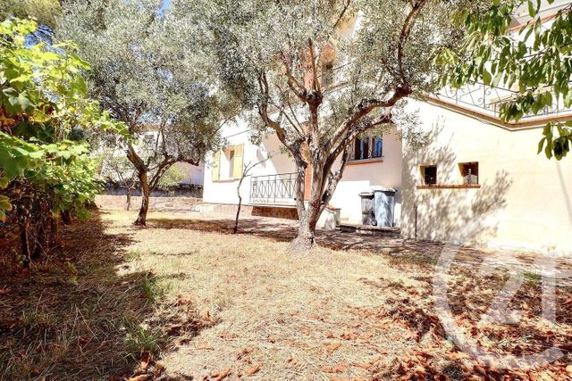 Appartement F3 à vendre - 3 pièces - 77.0 m2 - ST RAPHAEL - 83 - PROVENCE-ALPES-COTE-D-AZUR - Century 21 Sud Habitat Appartement F3 à vendre - 3 pièces - 77.0 m2 - ST RAPHAEL - 83 - PROVENCE-ALPES-COTE-D-AZUR - Century 21 Sud Habitat