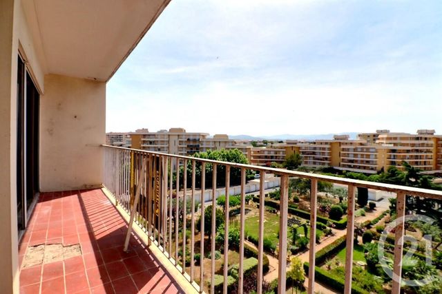 Afficher la photo en grand Appartement T2 à vendre - 2 pièces - 40.38 m2 - FREJUS - 83 - PROVENCE-ALPES-COTE-D-AZUR - Century 21 Sud Habitat