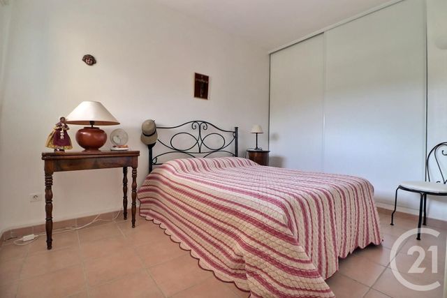 Appartement T2 à vendre - 2 pièces - 43.27 m2 - ST RAPHAEL - 83 - PROVENCE-ALPES-COTE-D-AZUR - Century 21 Sud Habitat