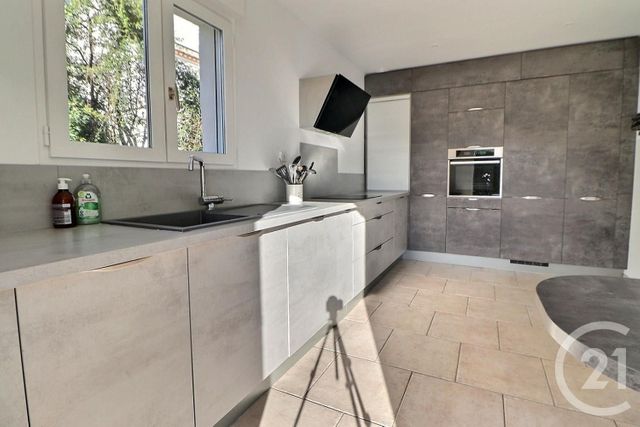 maison à vendre - 6 pièces - 165.0 m2 - ST RAPHAEL - 83 - PROVENCE-ALPES-COTE-D-AZUR - Century 21 Sud Habitat