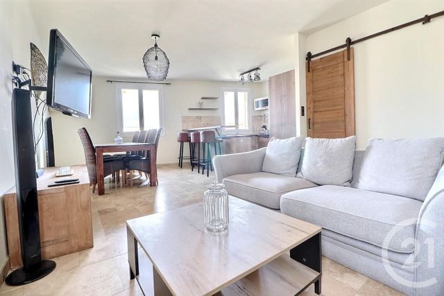 Appartement T3 à vendre - 3 pièces - 69.03 m2 - LE MUY - 83 - PROVENCE-ALPES-COTE-D-AZUR - Century 21 Sud Habitat