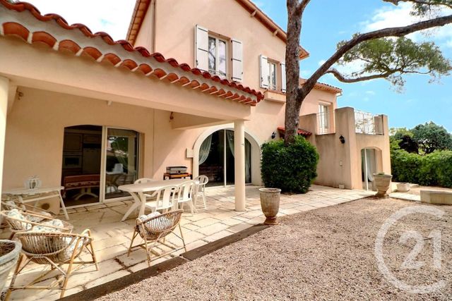 maison à vendre - 6 pièces - 130.0 m2 - ST RAPHAEL - 83 - PROVENCE-ALPES-COTE-D-AZUR - Century 21 Sud Habitat