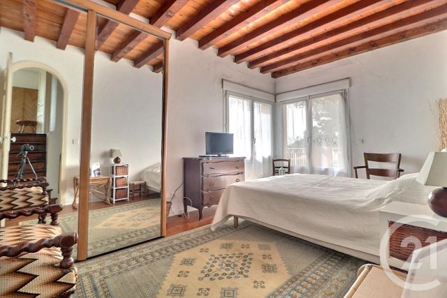 maison à vendre - 6 pièces - 130.0 m2 - ST RAPHAEL - 83 - PROVENCE-ALPES-COTE-D-AZUR - Century 21 Sud Habitat